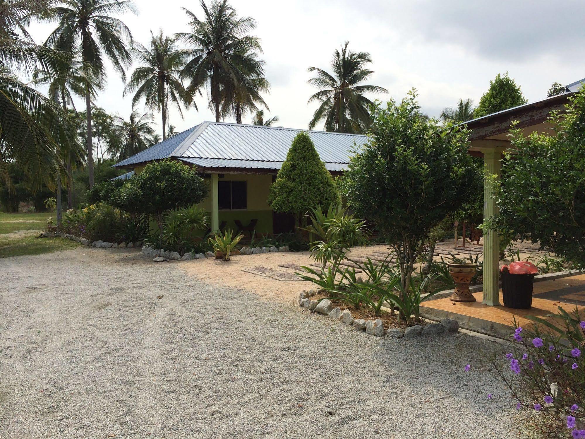 Motel Tanjung Puteri Pasir Hitam Exterior photo